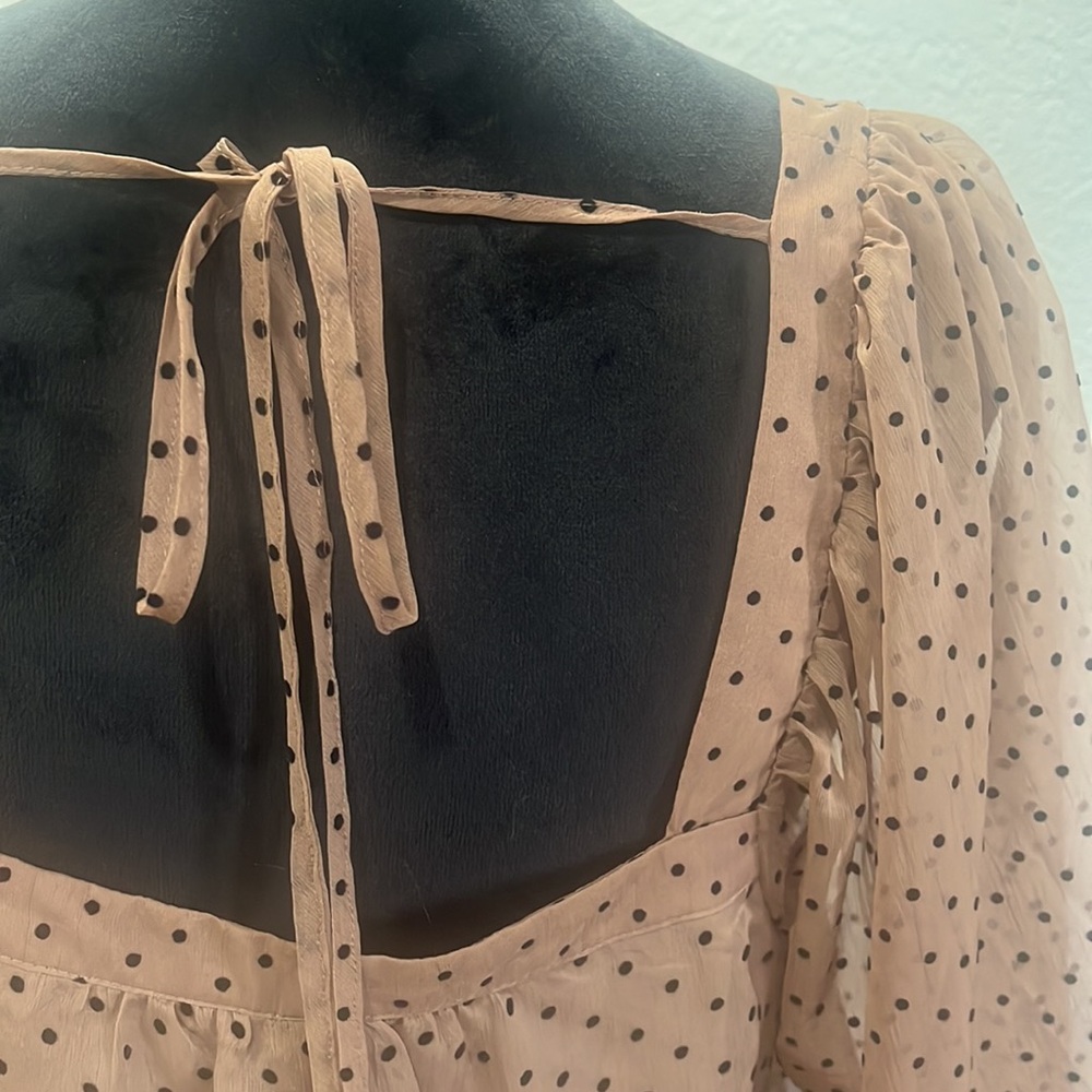 Versona Ruffle Top - Picture 5 of 8